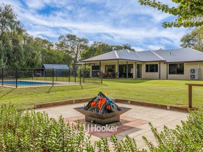 257 Harold Douglas Drive, Dardanup West WA 6236