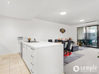 4/1 Stockton Bend, Cockburn Central WA 6164