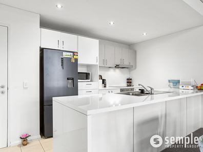 4/1 Stockton Bend, Cockburn Central WA 6164