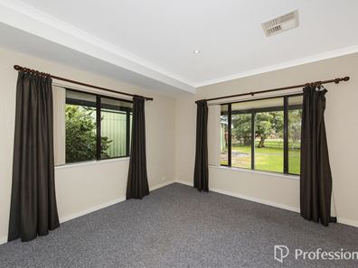 123 Wungong Road, Wungong WA 6112