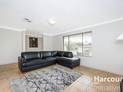 17 Peppermint Crescent, Ballajura WA 6066