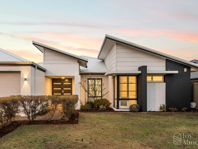 52 Mcintyre  Avenue, Burns Beach WA 6028