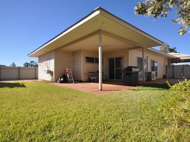 11 Shrike Way, South Hedland WA 6722