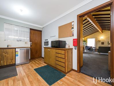 38 Probert  Road, Thornlie WA 6108