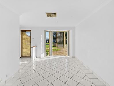 13 Grady Court, Waikiki WA 6169
