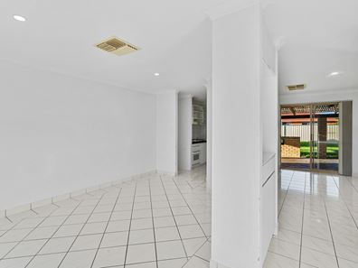 13 Grady Court, Waikiki WA 6169
