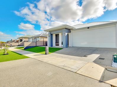 16 Kilkarn Way, Southern River WA 6110