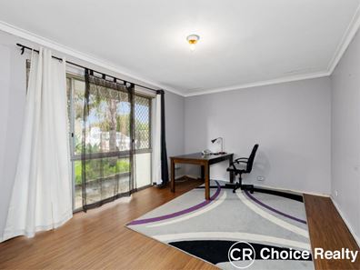 14 Parer Close, Thornlie WA 6108
