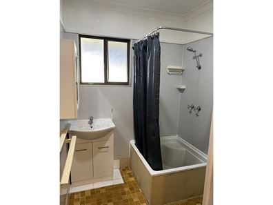 14 Oleander Crescent, Rangeway WA 6530