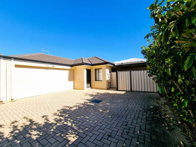 10B Belfast Close, Canning Vale WA 6155