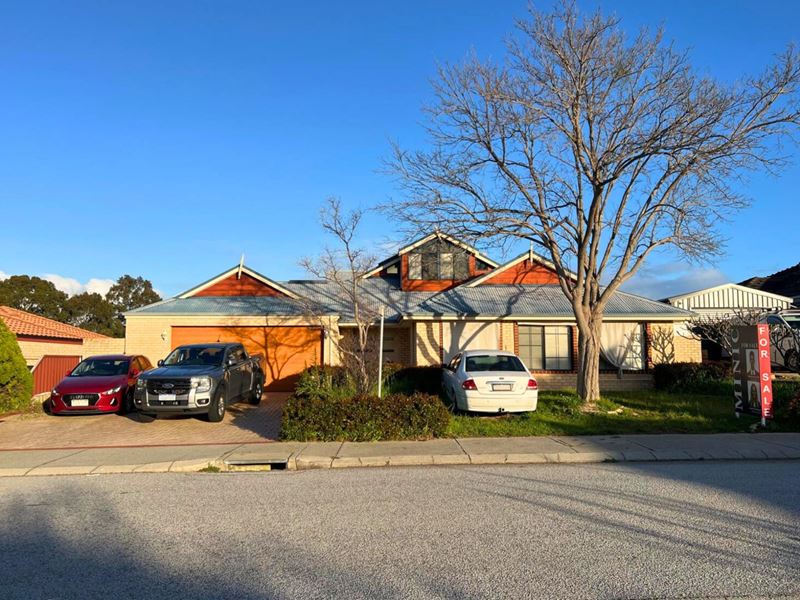 8 Valleyview Trail, Canning Vale