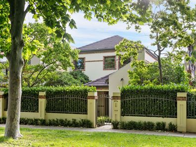 47B Goldsworthy Road, Claremont WA 6010