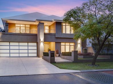 34 Spiderlily Mews, Karrinyup WA 6018