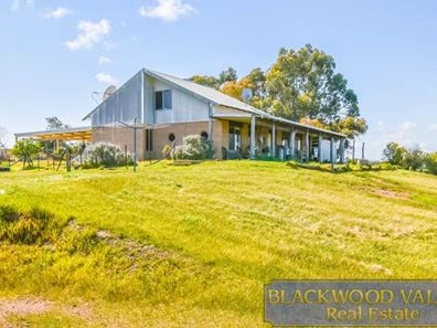854 Six Mile Road, Boyup Brook WA 6244