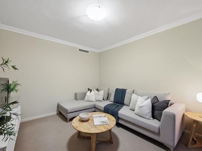 2/138 Robert Street, Como WA 6152