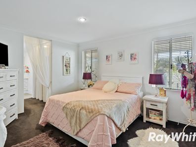 14 Len Howard Drive, Erskine WA 6210