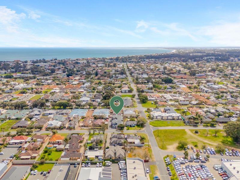 60D Davey Street, Mandurah WA 6210
