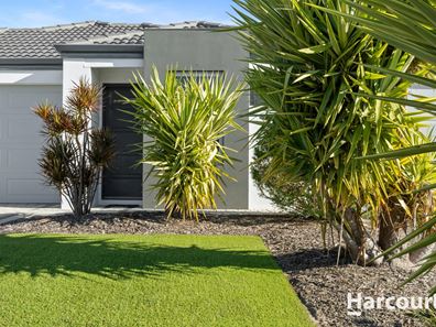 60 Harrogate Vista, Landsdale WA 6065