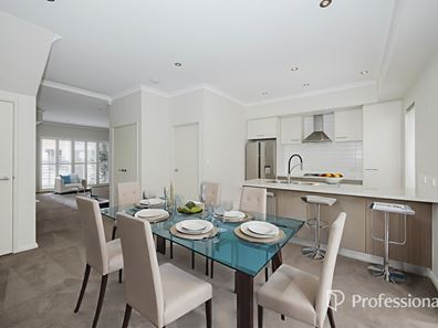 11 Metro Boulevard, Clarkson WA 6030