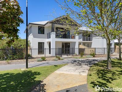 25 Atrion Lane, Shoalwater WA 6169