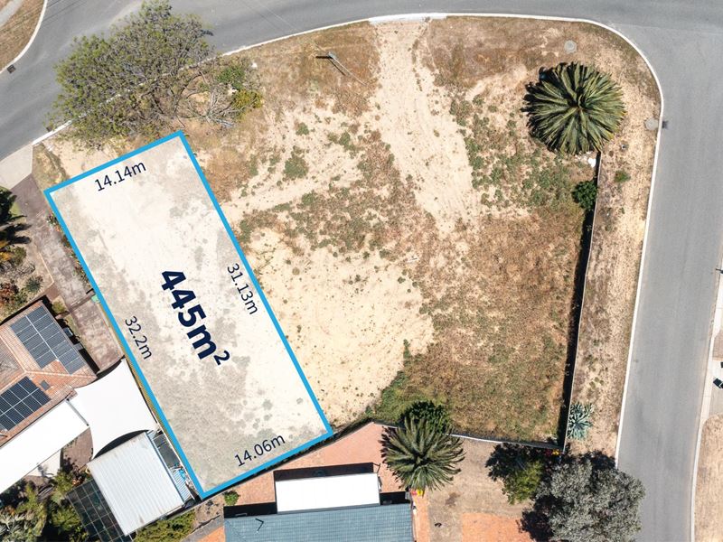 8 Nelligan Avenue, Girrawheen WA 6064