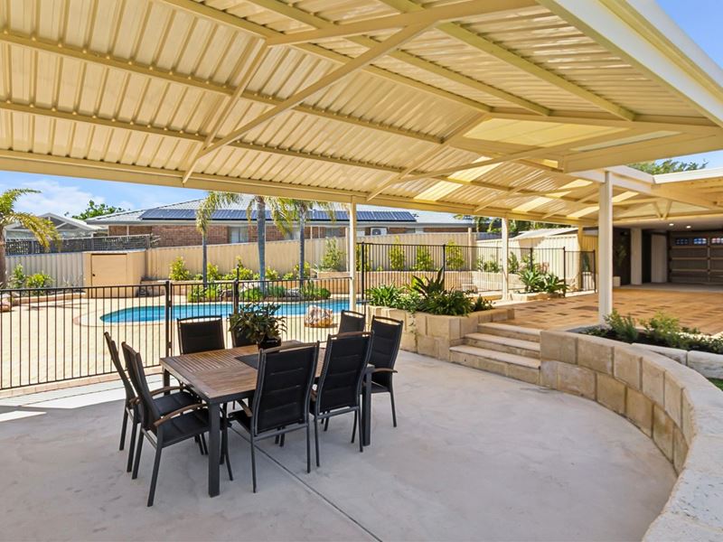 1 Cygnet Close, Ballajura WA 6066