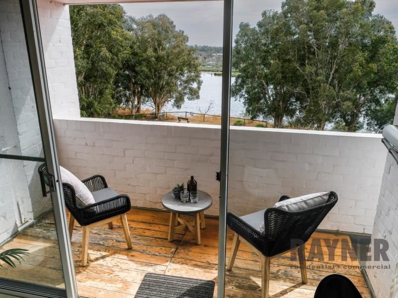 132/12 Wall Street, Maylands