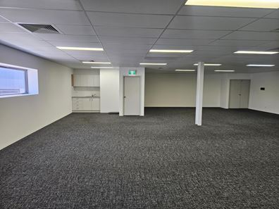 2/10 Canham Way, Greenwood WA 6024