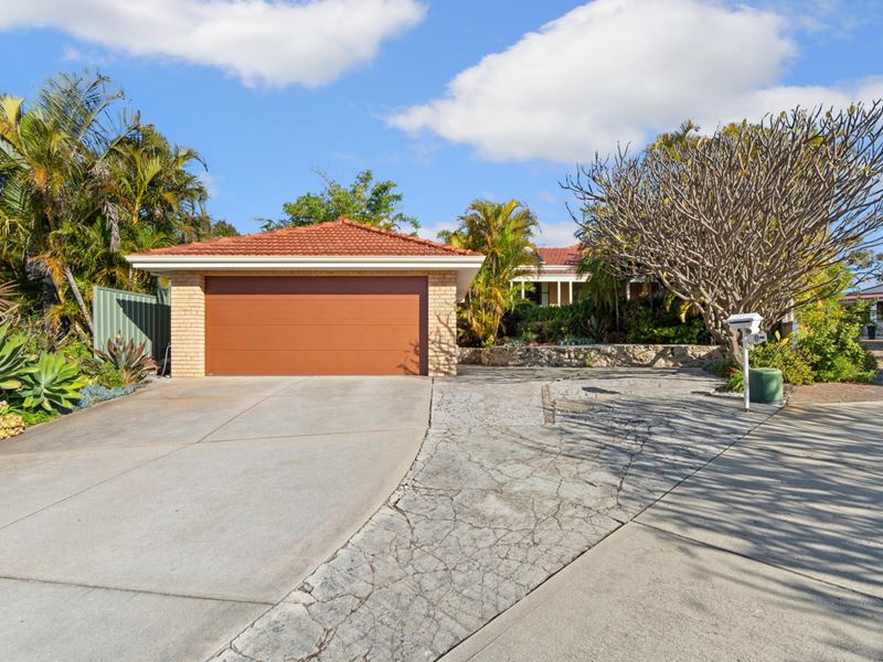 6 Aspen Close, Canning Vale WA 6155