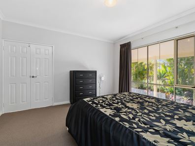 6 Aspen Close, Canning Vale WA 6155