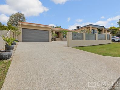 3 Harwood Rise, Leeming WA 6149