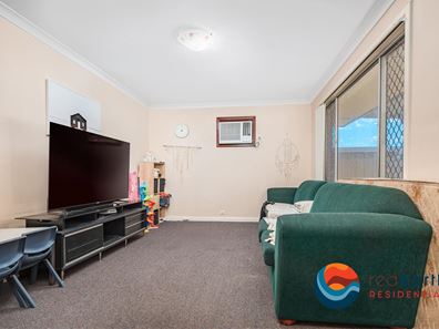 2 Howes Street, Rangeway WA 6530