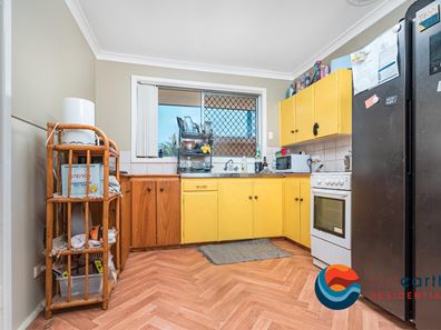 2 Howes Street, Rangeway WA 6530
