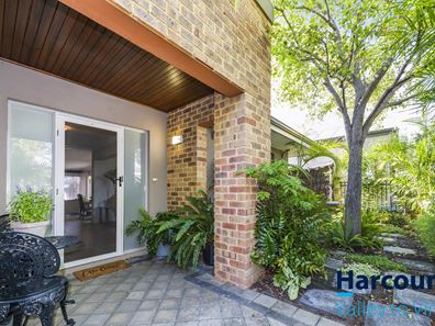 25 Harman Place, Aveley WA 6069