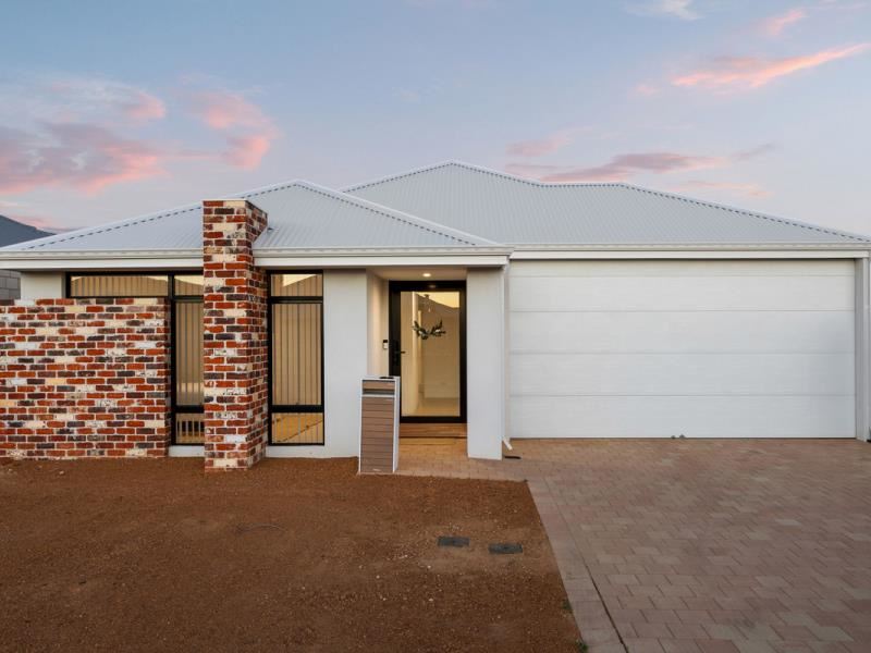 83 Formby Road, Meadow Springs WA 6210