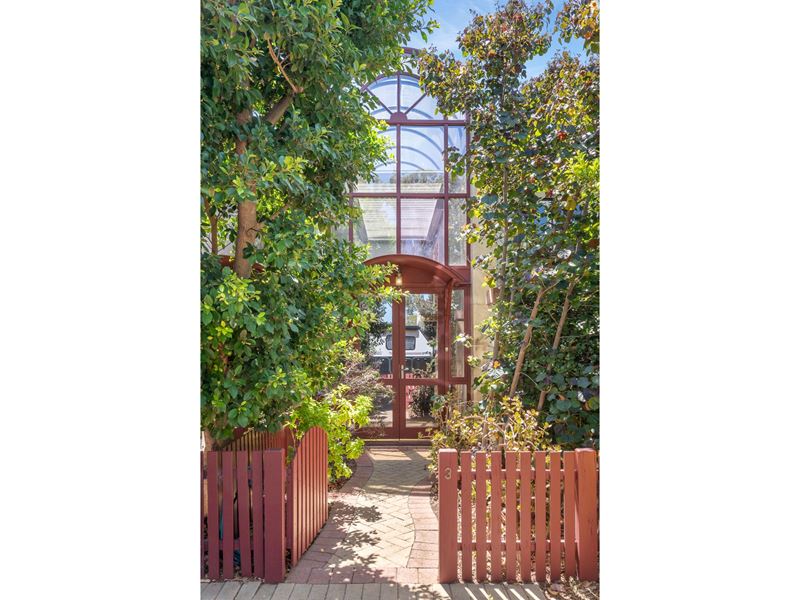 53 Daisy Lane, Como WA 6152