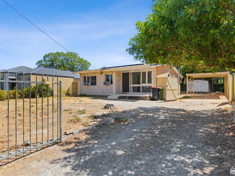 12 Drayton Court, Kelmscott