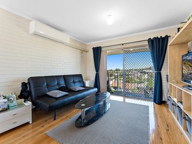 32/15 Glendower Way, Spearwood WA 6163
