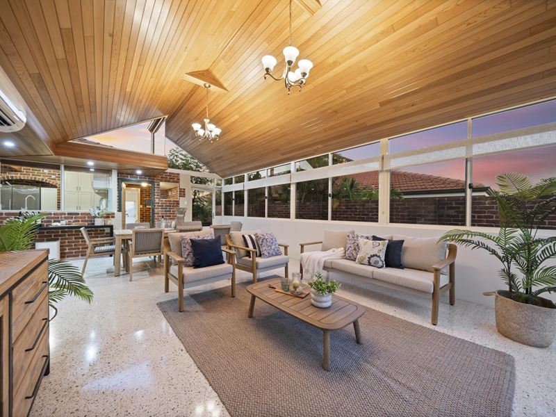 3 Mabena Place, Ocean Reef WA 6027