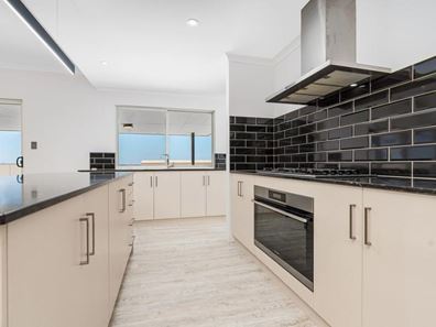 23 Wisteria Parade, Moresby WA 6530