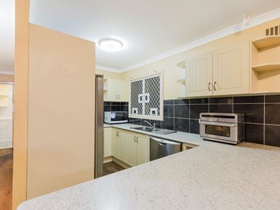 39 Cabarita Road, Armadale WA 6112
