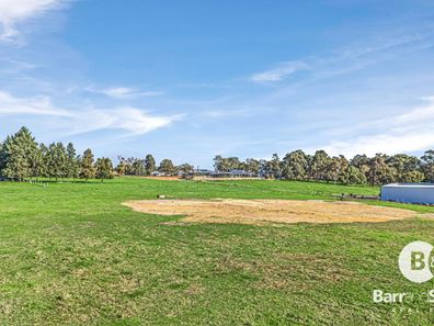118 Paterson Road, Waroona WA 6215