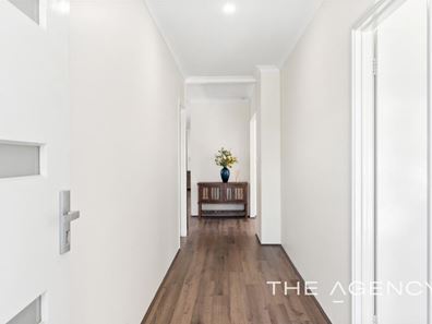87 Sunstone Boulevard, Treeby WA 6164