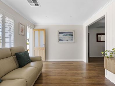 27B Hood Terrace, Sorrento WA 6020
