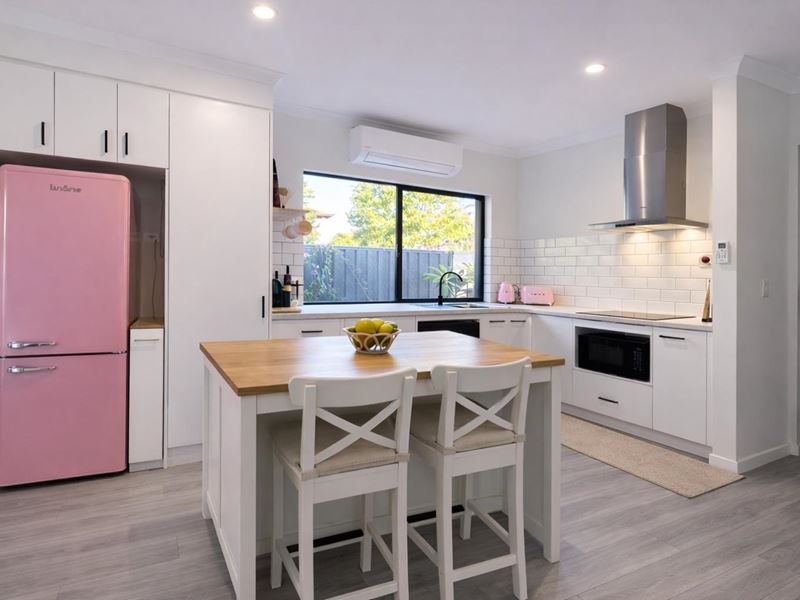 5A Juliet Road, Coolbellup WA 6163
