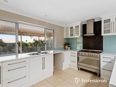 54 Noel Street, Helena Valley WA 6056