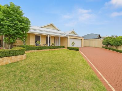 18 Cormo Court, Eaton WA 6232