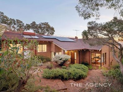 24 Lookout Road, Kalamunda WA 6076