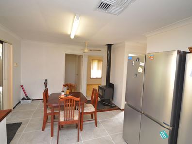 10 Monkton Way, Warnbro WA 6169