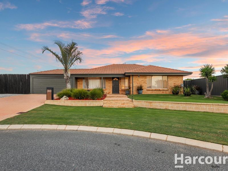 30 Hyland Crescent, Clarkson